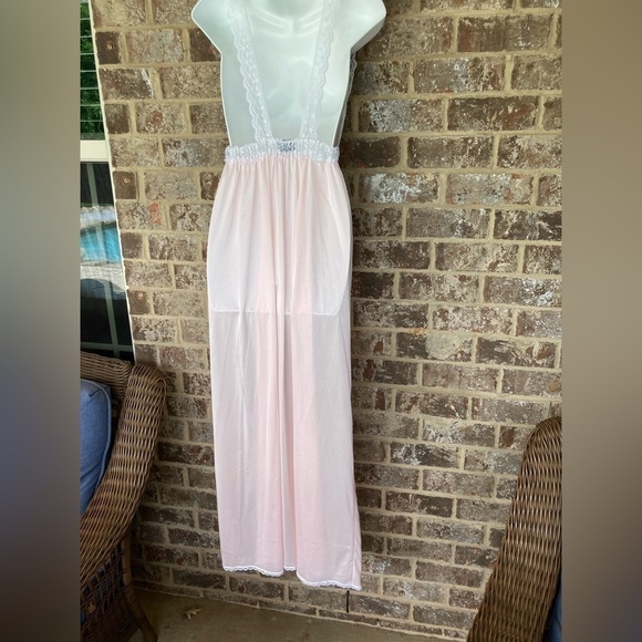 Vintage Pink Satiny Nightgown Slit down front by Aostrophe Size Medium SEARS - Picture 5 of 9